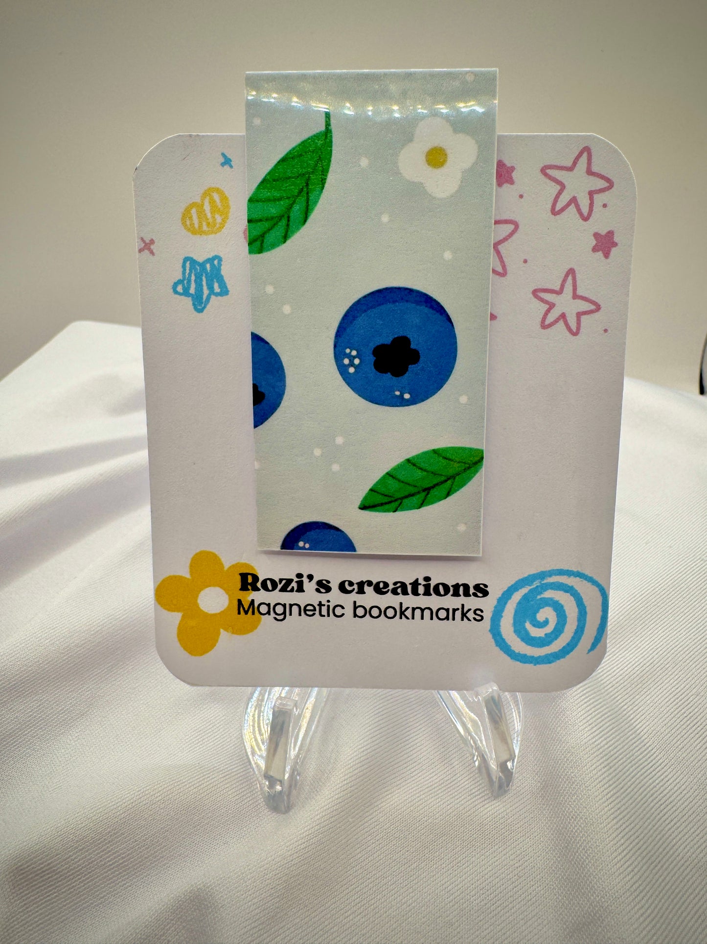 Blue berry magnetic bookmarks