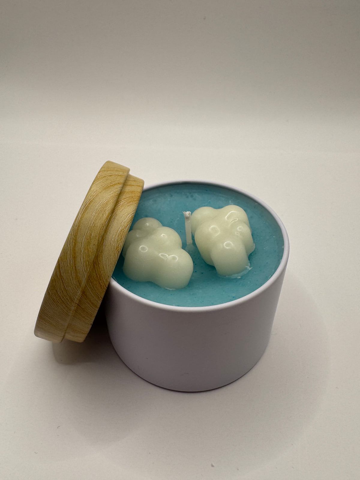 Blue cloud candle